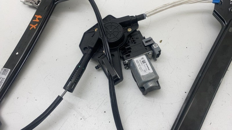 ⭕ 2021-2023 Tesla Model X Rear Right Door Window Regulator & Motor 161