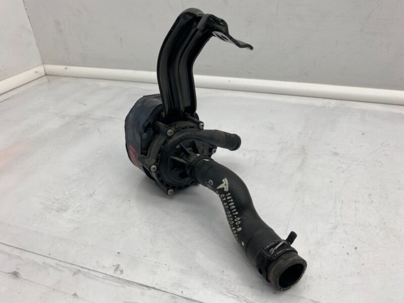 2016 2017 2018 2019 2020 Tesla Model S Battery Coolant Water Pump w/ Hose Assy