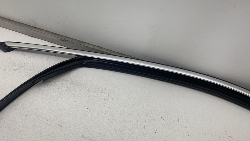 4KE 837 431 ⭕ 19-23 Audi E-Tron Quattro Front Left Door Window Glass Run Channel 4KE837431