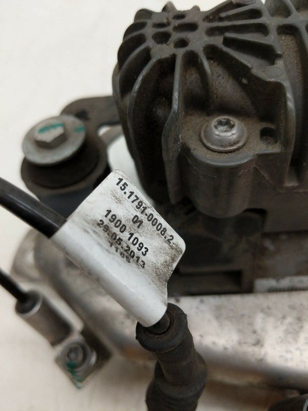 ⭕ 2012-2015 Tesla Model S Air Suspension Compressor Pump w/ Bracket 60