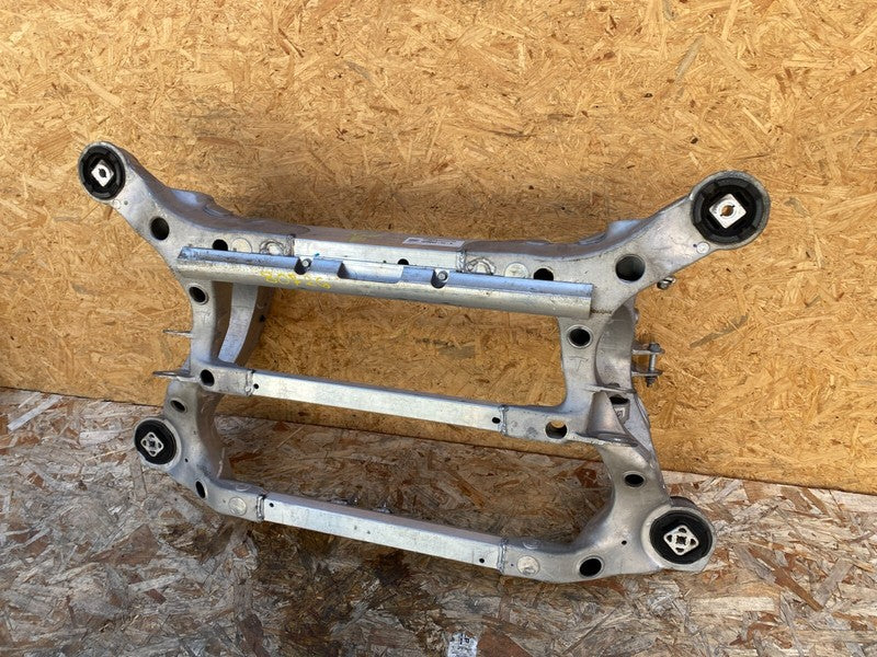 104880200A ⭕ 2016-2020 Tesla Model X Rear Subframe Cradle Crossmember Carrier 1048802-00-A