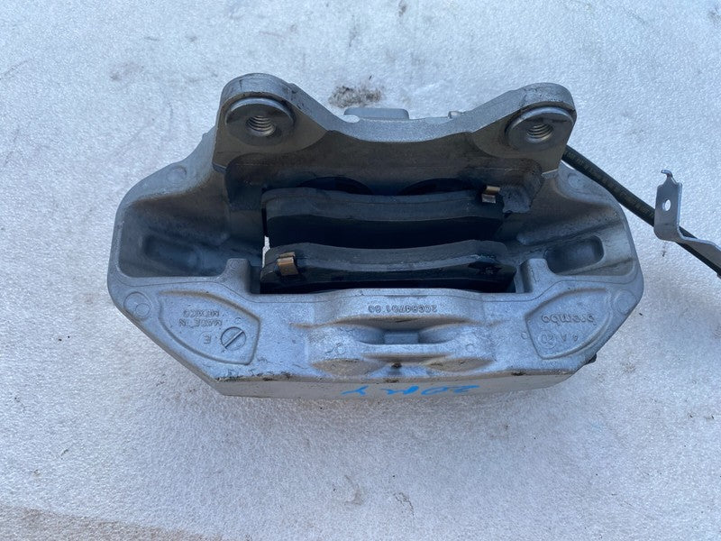 1188621 00 B ⭕ 20-23 Model Y MY Front Driver Side Caliper with Brake Line Left 1188621-00-B
