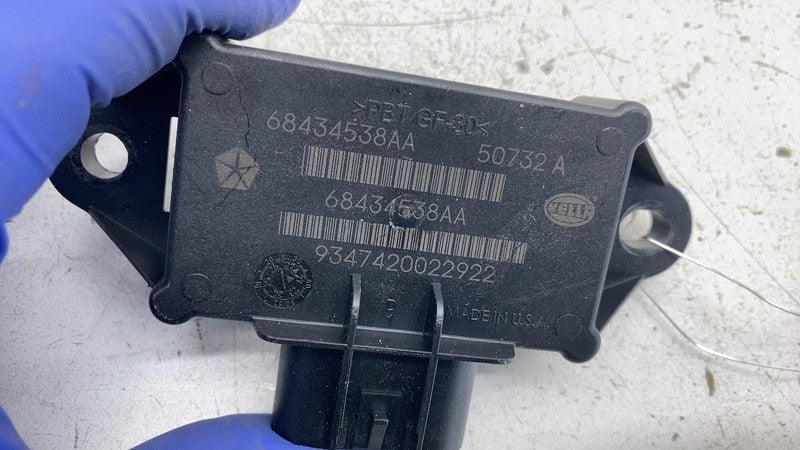 68434538AA ⭕ 2017-2024 Chrysler Pacifica Fuel Pump Computer Control Module Left 68434538AA