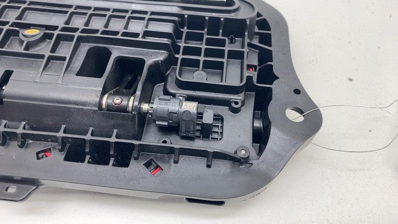 2012-2015 Tesla Model S MS Front Passenger Side Exterior Door Handle Outer Right