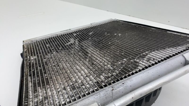6008358 2012-2020 Tesla Model S A/C Air Conditioner Condenser Core + Fan & Shroud Module