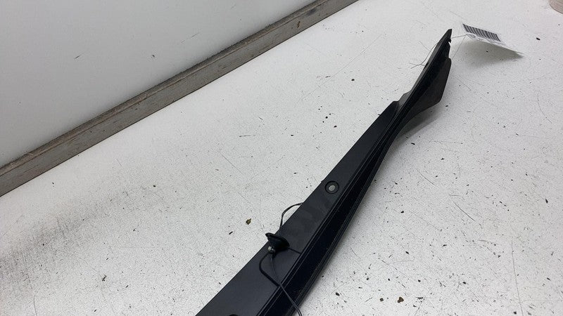 104159400D 2016-2023 Tesla Model X Rear Right Trunk Liftgate Door Pinch Sensor 1041594-00-D