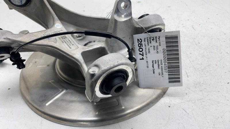 ⭕ 2017-2023 Model 3 Rear Left Suspension Knuckle Spindle w/ Shield 104