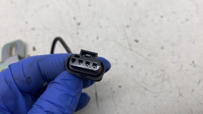 ⭕ 2022 Rivian EDV-700 Van Driver Side Door Latch Assembly Left PT00052