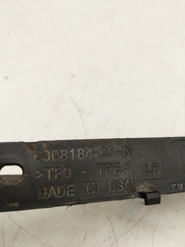6008184-00-D ⭕ 2012-2015 Model S Rear Left Undertray Aero Shield Outer Strake LH 6008184-00-D