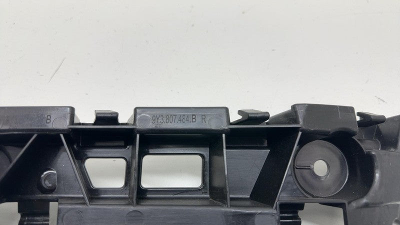 9Y3 807 406 B ⭕ 19-24 Porsche Cayenne Rear Right Bumper Inner Mount Bracket Support 9Y3807406B