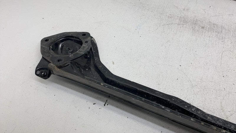 2013 2014 2015 2016 2017 2018 Ford C-Max Fender Support Bracket Tie Bar Brace