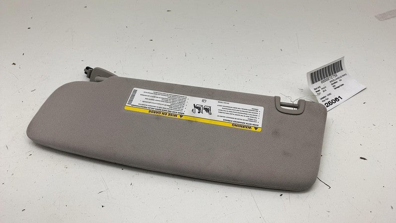 ⭕ 2017-2024 Chrysler Pacifica Passenger Right Side Sunvisor Sun Shade Visor OEM