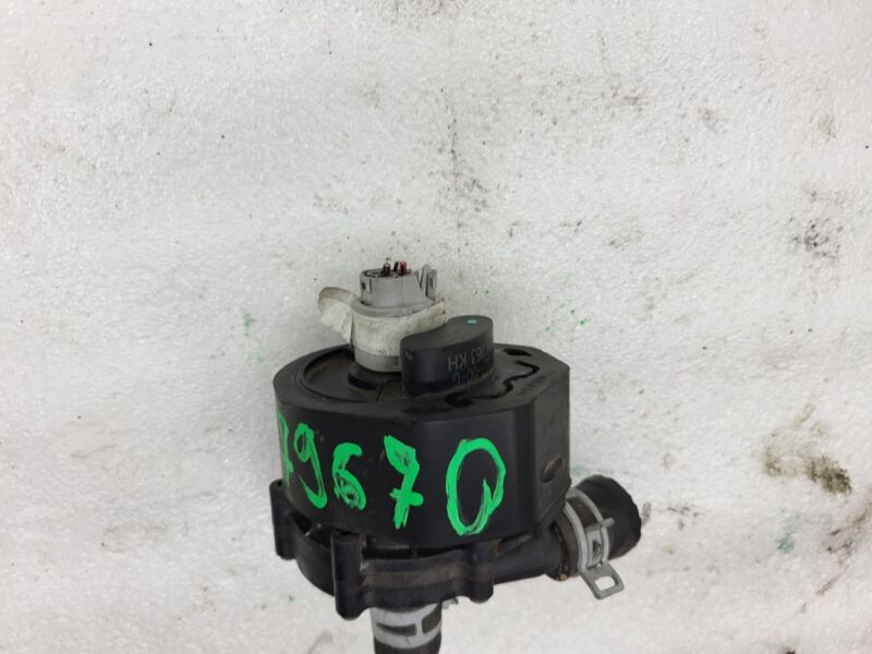 103732700G 2016-2020 Tesla Model S X Cooling System Auxiliary Water Coolant Pump FWD Assy