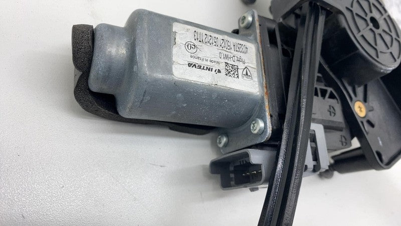 ⭕ 21-24 Model S Front Passenger Door Window Regulator & Motor Right 15