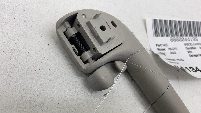 5XQ46TRMAA ⭕ 17-24 Chrysler Pacifica Headliner Left or Right Roof Grip Handle 5XQ46TRMAA