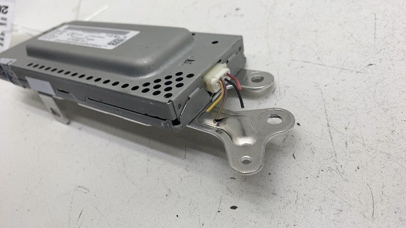 ⭕ 2017-2023 Tesla Model 3 Harman Becker Radio FM/HD Receiver Module 10