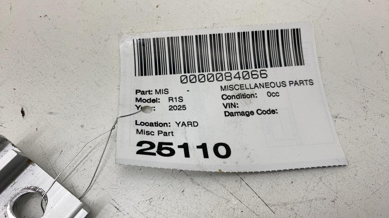 PT00044982-N ⭕ 2025 Rivian R1S Rear Right Side Cargo Storage Rail Support Bracket PT00044982N