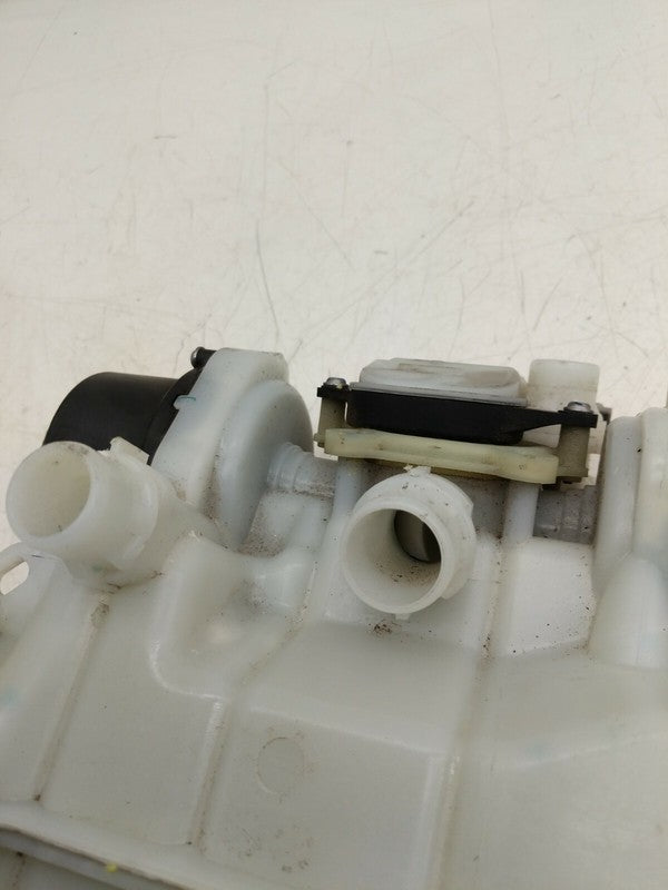 1097016 00 D ⭕ 2017-2022 Model 3 Coolant Superbottle Chiller Pump Tank Reservoir 1088248-00-D