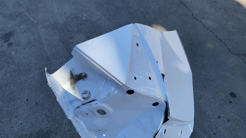 ⭕ 2020-2024 Tesla Model Y Rear Right Trunk Quarter Panel Cutout RH White - PPSW