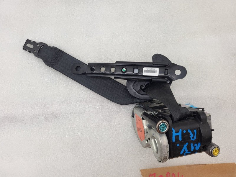 ⭕ 2016-2020 Tesla Model X Front Right 1st Row Seat Belt & Retractor 10