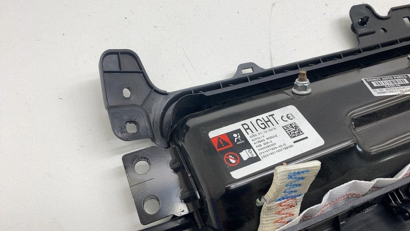 1077826-00-D ⭕ 2020-2024 Tesla Model Y MY Right Lower Knee Safety Airbag Module 1077826-00-D