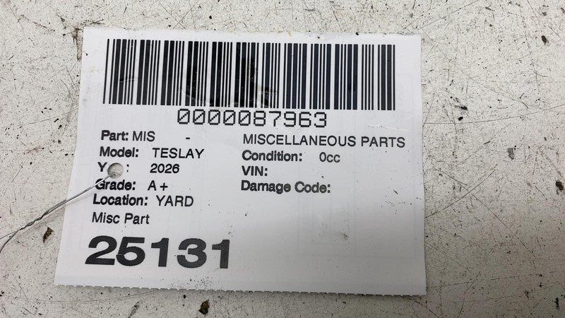 ⭕25-26 Tesla Model Y Juniper Fascia Side To Fender Bracket Right RH 19