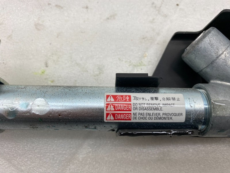 100526500B ⭕ 12-15 Model S Front Right Seat Belt Outboard Lap Pre-Tensioner 1005265-00-B