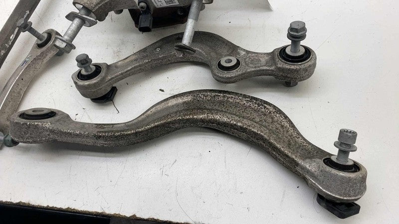 4KE505460C ⭕2019-2023 Audi e-Tron Rear Passenger Side Spindle Knuckle w/ Control Arm Right