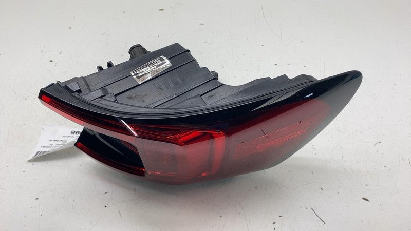 ⭕ 2021-2024 Polestar 2 Rear Right Quarter Panel Outer LED Tail Light Lamp Assy
