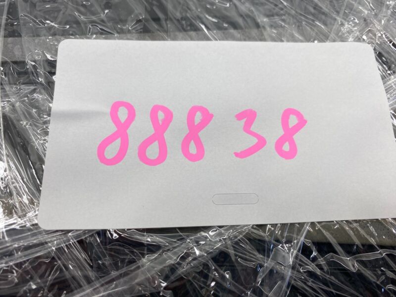 14942 2012-2015 Tesla Model S MS Driver Side B-Pillar Molding Applique Glass Trim Left