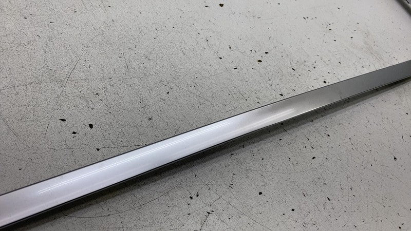 2022 2023 2024 Rivian R1S Rear Passenger Right Upper Roof Molding Trim