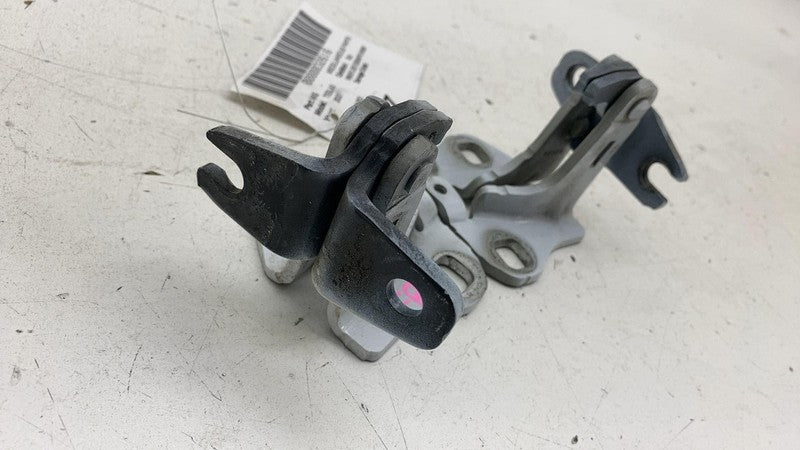 ⭕ 2017-2023 Tesla Model 3 Front Right Door Upper & Lower Hinge Closure Assist RH