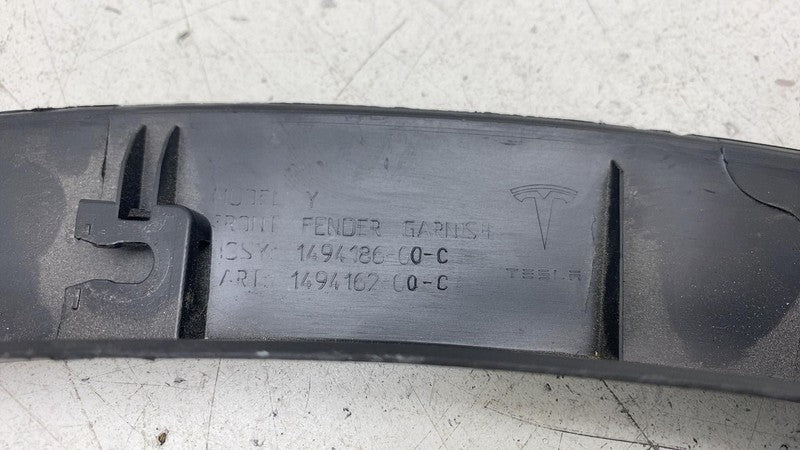 149418600C ⭕ 20-24 Tesla Model Y Front Right Fender Wheel Arch Flare Molding 1494186-00-C