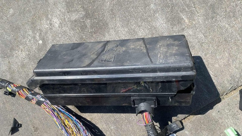 ⭕ 2014-2017 Range Rover Sport Engine Bay Wiring Harness Fuse Box DK62-