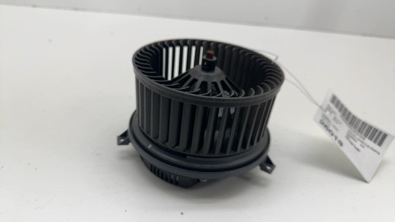 ⭕ 2016 Chevy Silverado 1500 A/C Heater Blower Motor Fan DRF-84A34-001A