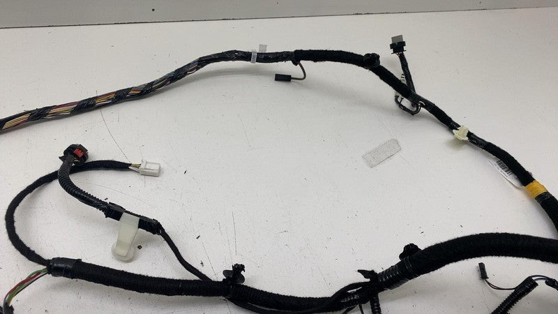 ⭕ 20-24 Model Y MY Rear Trunk Liftgate Harness w/ Antenna Amplifier 14