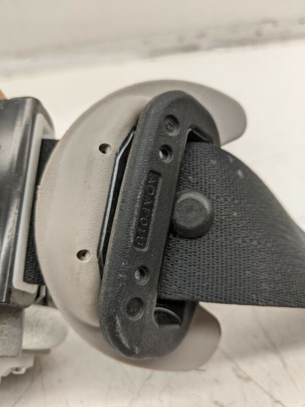 ⭕2003-2008 Mazda 6 Front Passenger Side Seat Belt Retractor Assembly Black Right