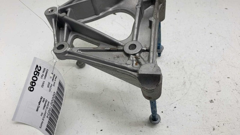 05281379AA ⭕ 2017-2025 Pacifica A/C Air Conditioning Compressor Mount Bracket 05281379AA