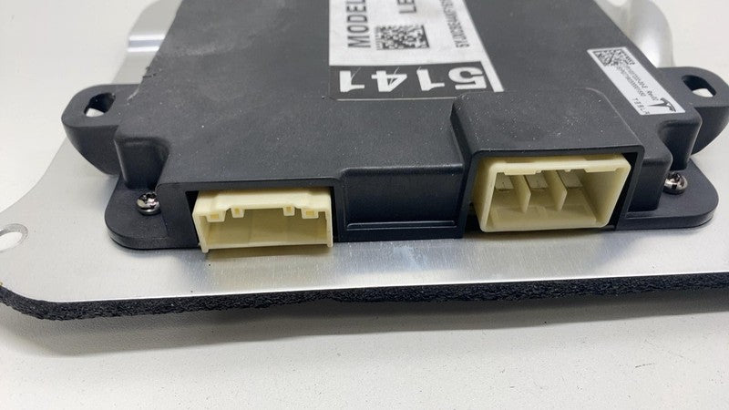 ⭕2016-2020 Tesla Model X Front Driver Side Door Control Module Left 10