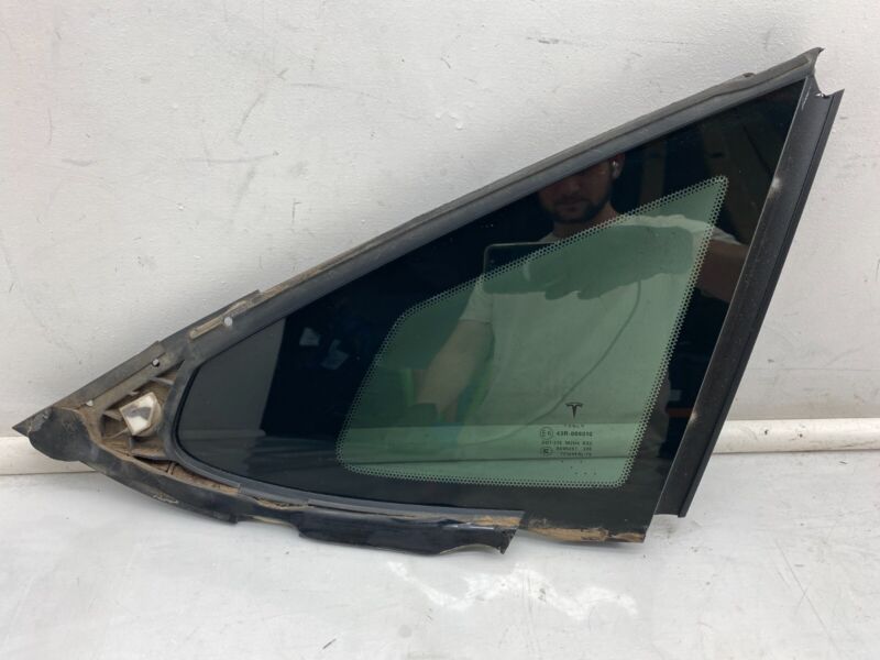 2012-2021 Tesla Model S Rear Passenger Side Quarter Window Glass Right 43R008010