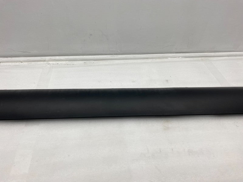 149774400D ⭕20-23 Model Y MY Right Skirt Lower Rocker Panel Molding Trim Cover 1497744-00-D