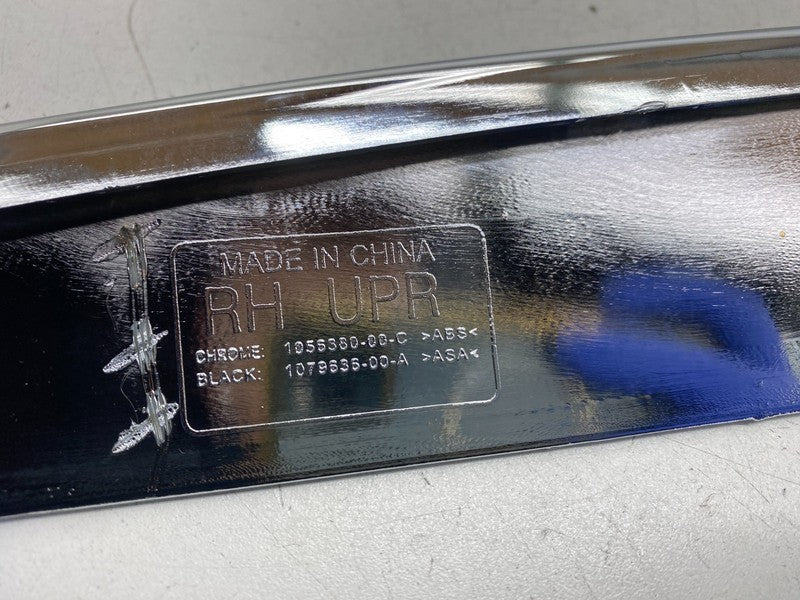 1056380 00 C ⭕ 2016-2020 Model S Right Fog Lamp Spear Cover Upper Strip Chrome 1056380-00-C