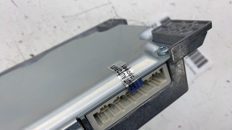 ⭕ 22-24 Rivian EDV 700 R1T R1S Dash Central Gateway Control Module C20