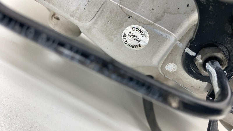 7P0 615 424 2011-2018 Porsche Cayenne Rear Passenger Side Caliper w/ Brake Hose Line Right