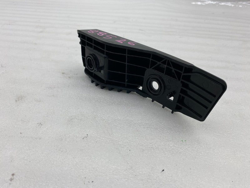 1083993 00 D ⭕ 2017-2023 Model 3 Rear Under Taillamp Bumper Mount Bracket Right 1083993-00-D