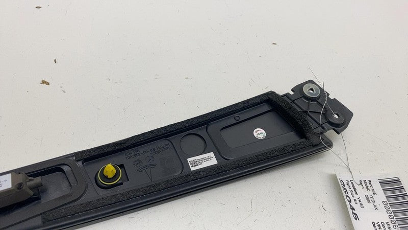 ⭕ 2016-2020 Model X Right B-Pillar Applique Trim Molding w/ Camera 108