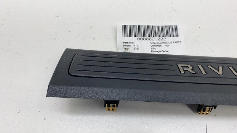 PT00001390 ⭕ 2022-2024 Rivian R1T Front Right or Left Door Sill Scuff Plate OEM PT00001390