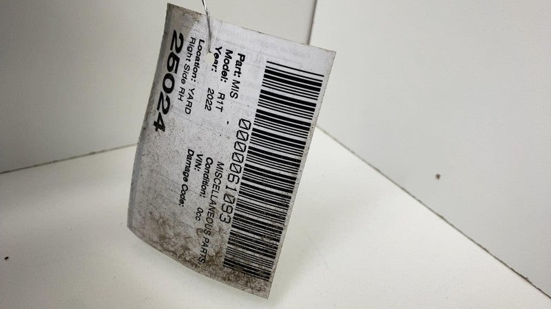 C100000352H ⭕ 22-24 Rivian R1T Rear Passenger Right Pick Up Bed Trim Panel Cover C100000352