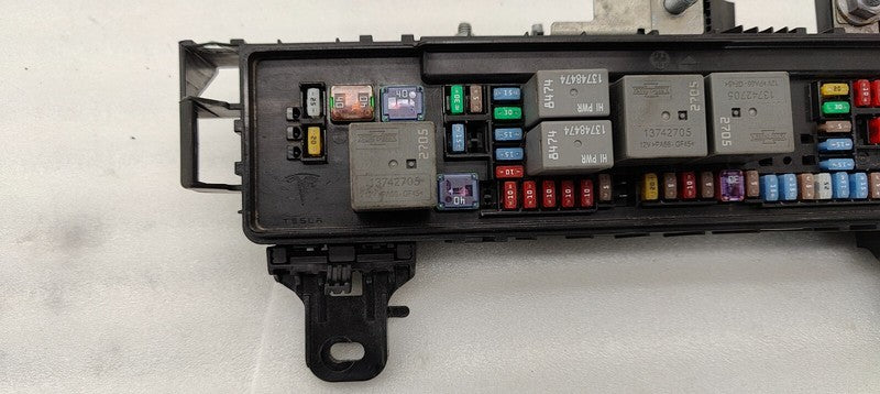 103440500F ⭕16-20 Model S Front Trunk Frunk Engine Bay Under Hood Fuse Box 12V 1034405-00-F