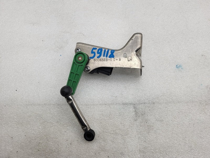 100417300A ⭕ 12-15 Tesla Model S Rear Left Air Suspension Ride Height Sensor 1004173-00-A